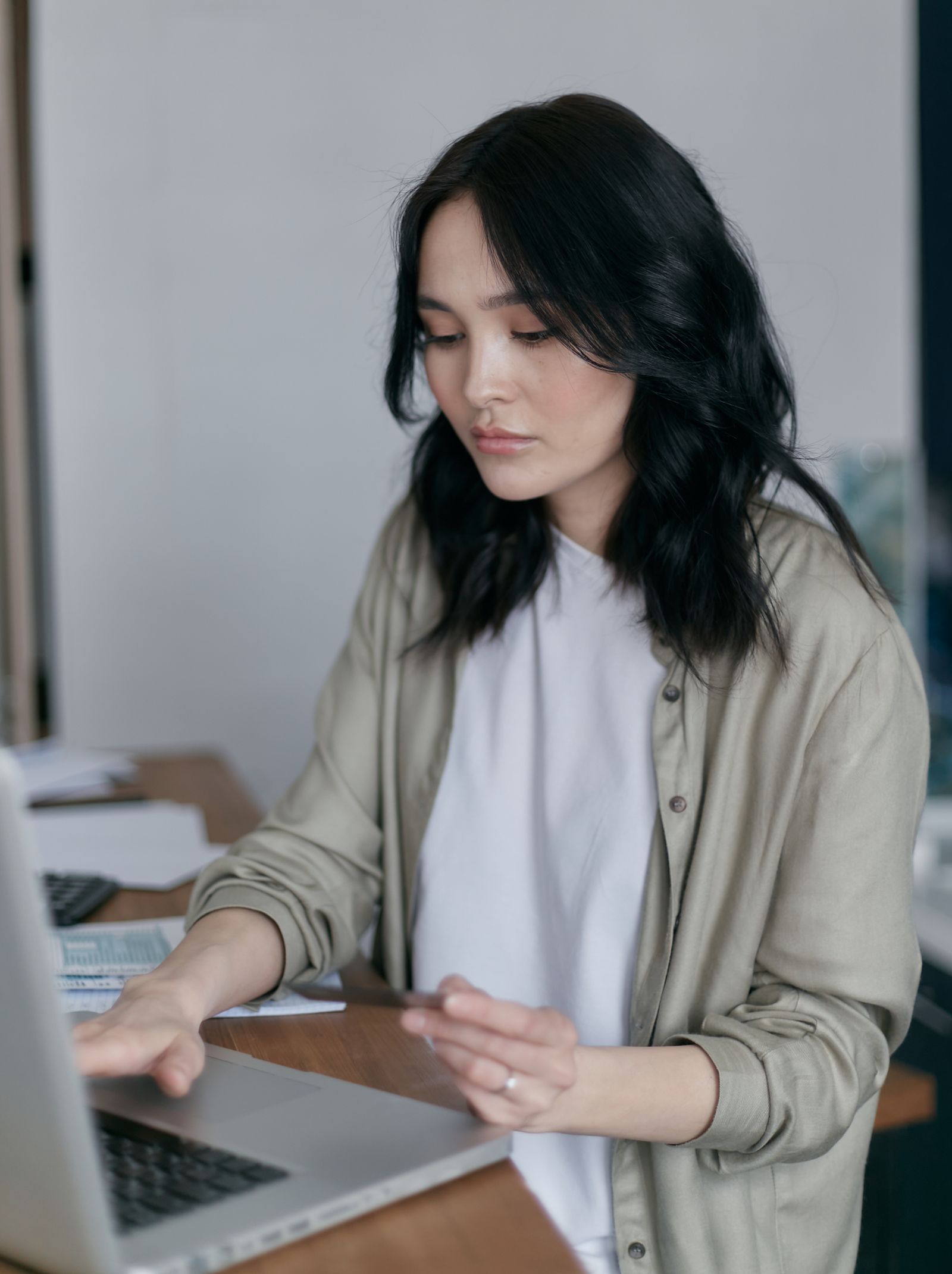 Virtual Corporate Card untuk SaaS: Cara Mengendalikan Subscription Perusahaan